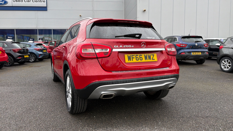 Mercedes-Benz GLA 200d Sport 5dr Diesel Hatchback